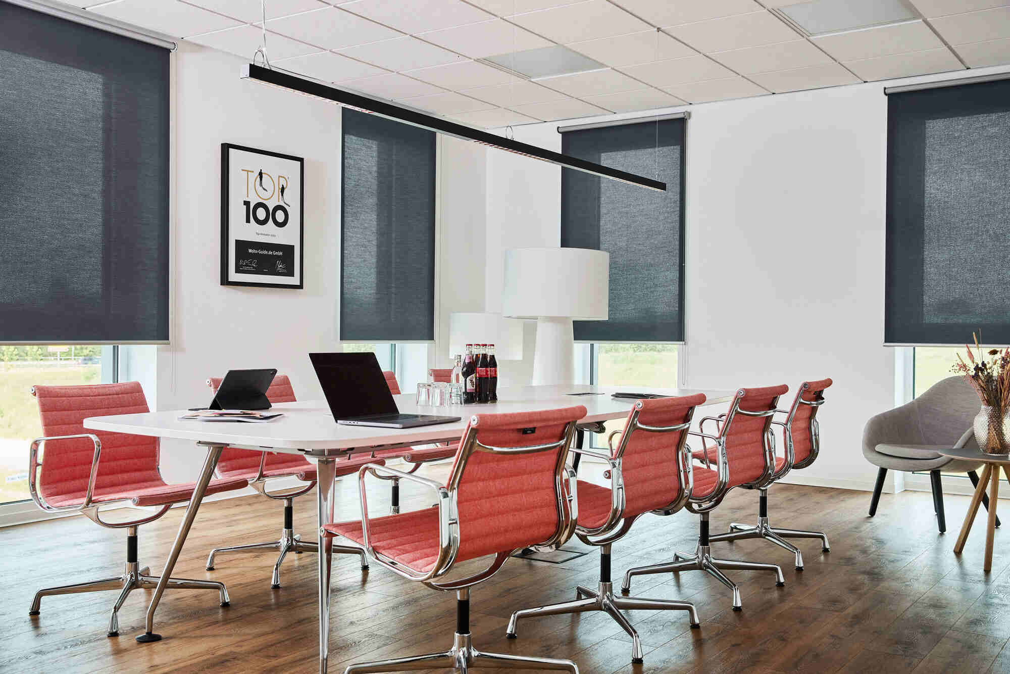 Rollo für Büros und Konferenzräume Rollo für Büros und Konferenzräume