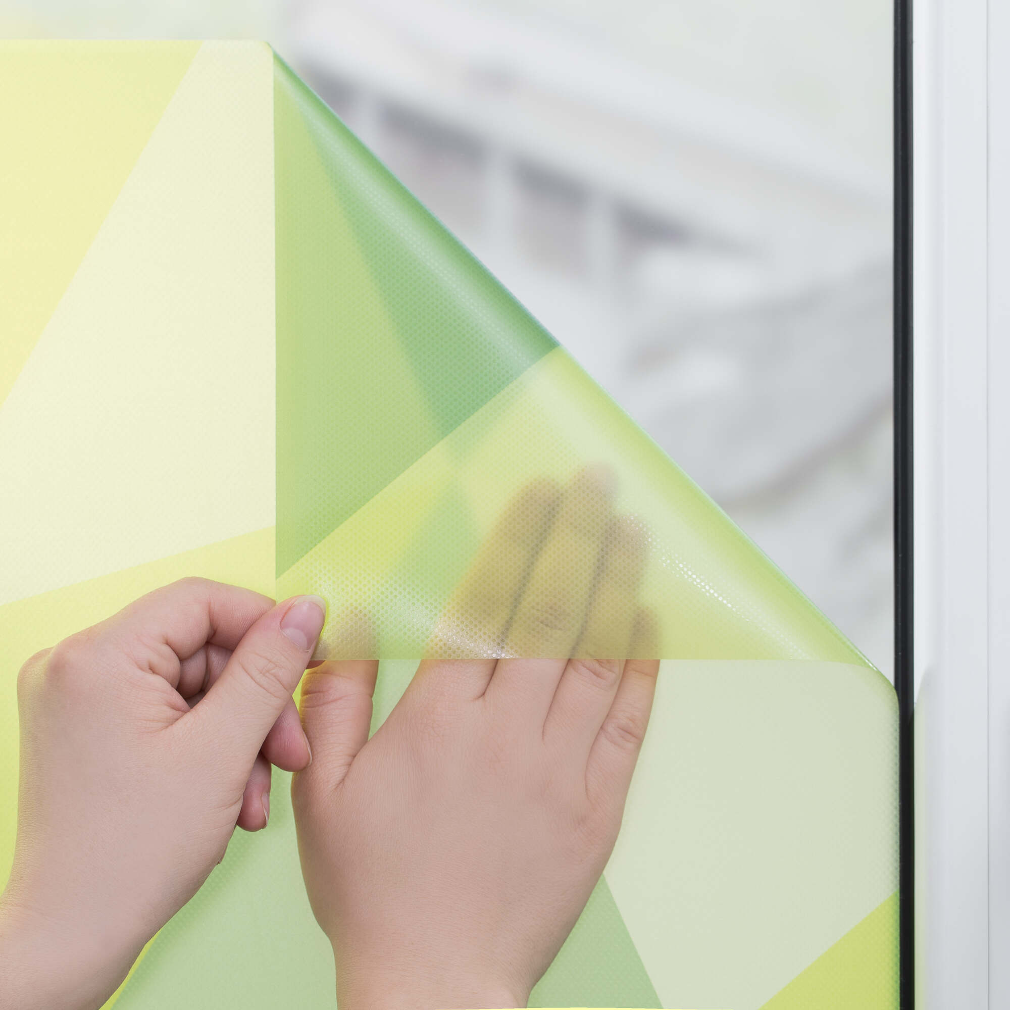 Fensterfolie mit Motiv Pattern Dreiecke Fensterfolie mit Motiv Pattern Dreiecke